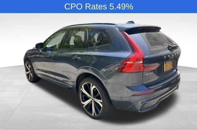 2023 Volvo XC60 B5 AWD Ultimate Dark Theme