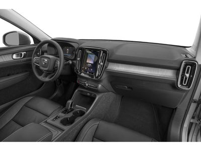 2023 Volvo XC40 B5 AWD Ultimate Bright Theme