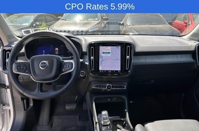 2023 Volvo XC40 B5 AWD Ultimate Bright Theme