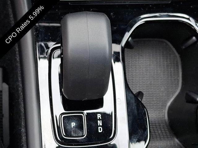 2025 Volvo XC40 B5 AWD Plus Dark Theme