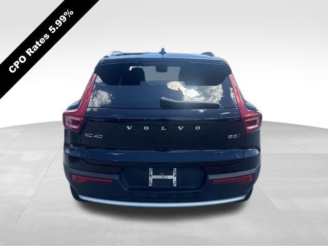 2024 Volvo XC40 B5 AWD Plus Bright Theme