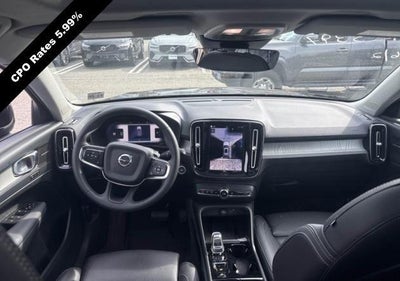 2024 Volvo XC40 B5 AWD Plus Bright Theme