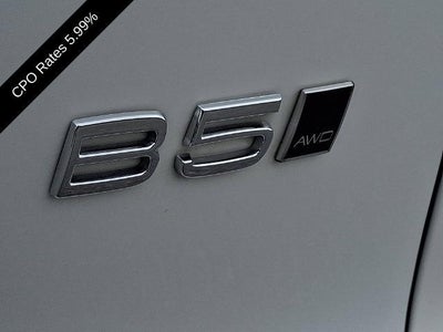 2024 Volvo XC40 B5 AWD Plus Bright Theme
