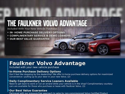 2024 Volvo XC40 B5 AWD Plus Dark Theme