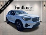 2024 Volvo XC40 B5 AWD Plus Dark Theme