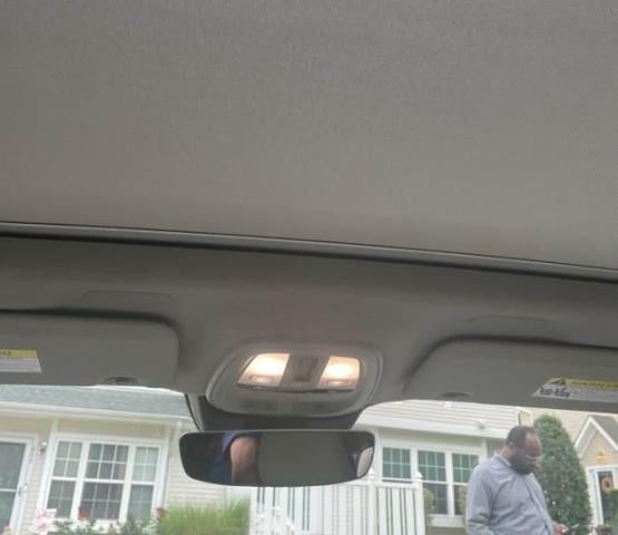 2024 Volvo XC40 B5 AWD Plus Dark Theme
