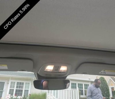 2024 Volvo XC40 B5 AWD Plus Dark Theme