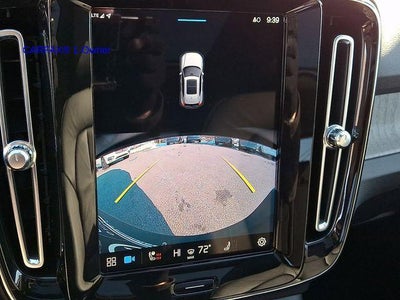 2023 Volvo XC40 B5 AWD Plus Bright Theme
