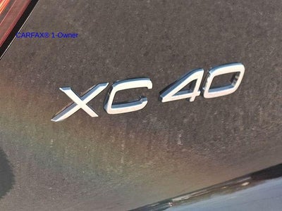 2023 Volvo XC40 B5 AWD Plus Bright Theme