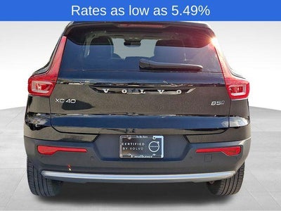 2023 Volvo XC40 B5 AWD Plus Bright Theme