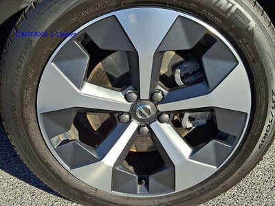 2023 Volvo XC40 B5 AWD Plus Bright Theme