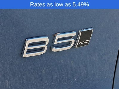 2023 Volvo XC40 B5 AWD Plus Bright Theme