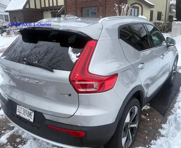 2023 Volvo XC40 B5 AWD Plus Bright Theme