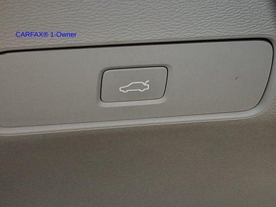 2023 Volvo XC40 B5 AWD Plus Bright Theme