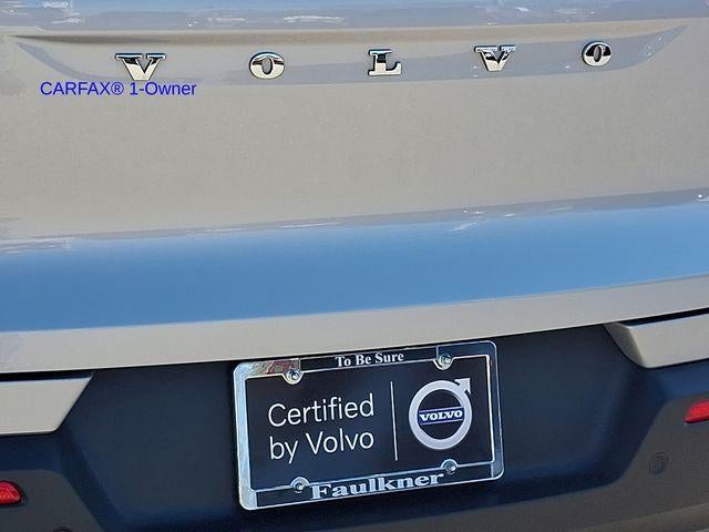 2023 Volvo XC40 B5 AWD Plus Bright Theme