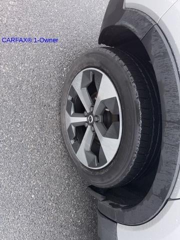 2023 Volvo XC40 B5 AWD Plus Bright Theme