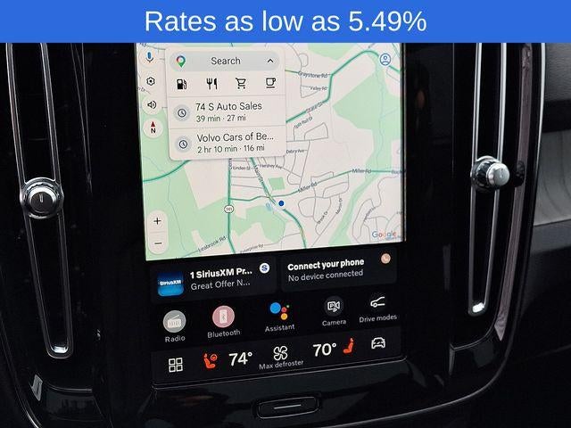 2023 Volvo XC40 B5 AWD Plus Dark Theme