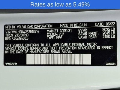 2023 Volvo XC40 B5 AWD Plus Dark Theme