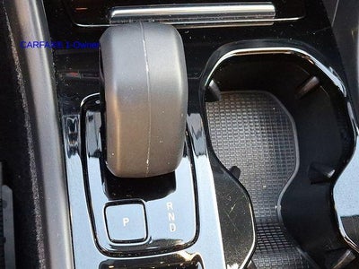 2023 Volvo XC40 B5 AWD Plus Dark Theme