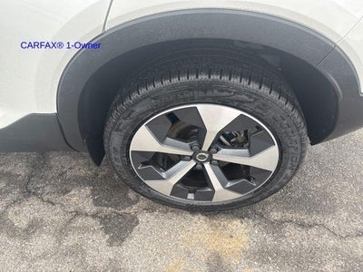 2023 Volvo XC40 B5 AWD Plus Dark Theme