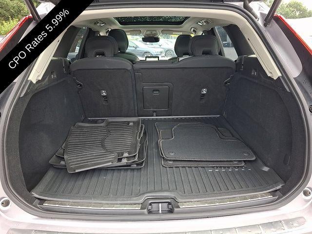 2026 Volvo XC60 B5 AWD Plus