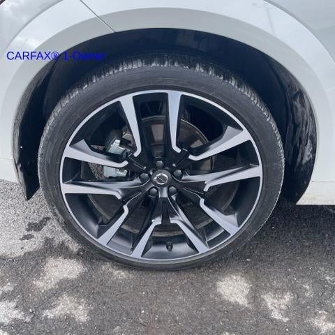 2025 Volvo XC60 B5 AWD Ultra