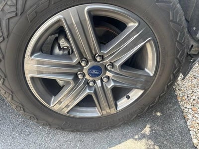 2020 Ford F-150 LARIAT 4WD SuperCrew 5.5' Box