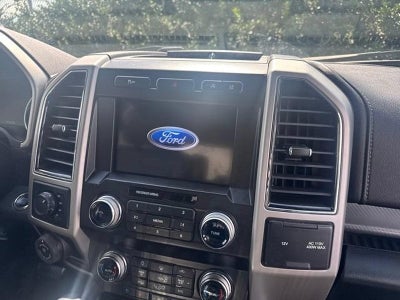 2020 Ford F-150 LARIAT 4WD SuperCrew 5.5' Box