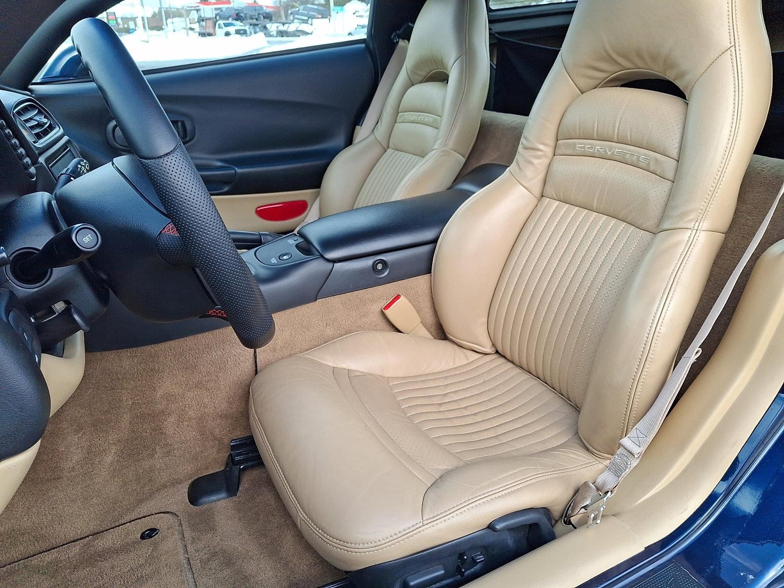 2001 Chevrolet Corvette Base