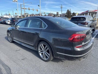 2017 Volkswagen Passat R-Line w/Comfort Pkg Auto