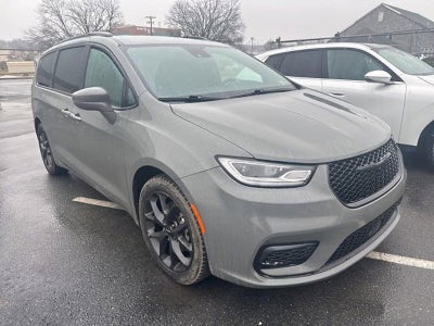 2022 Chrysler Pacifica Touring L FWD