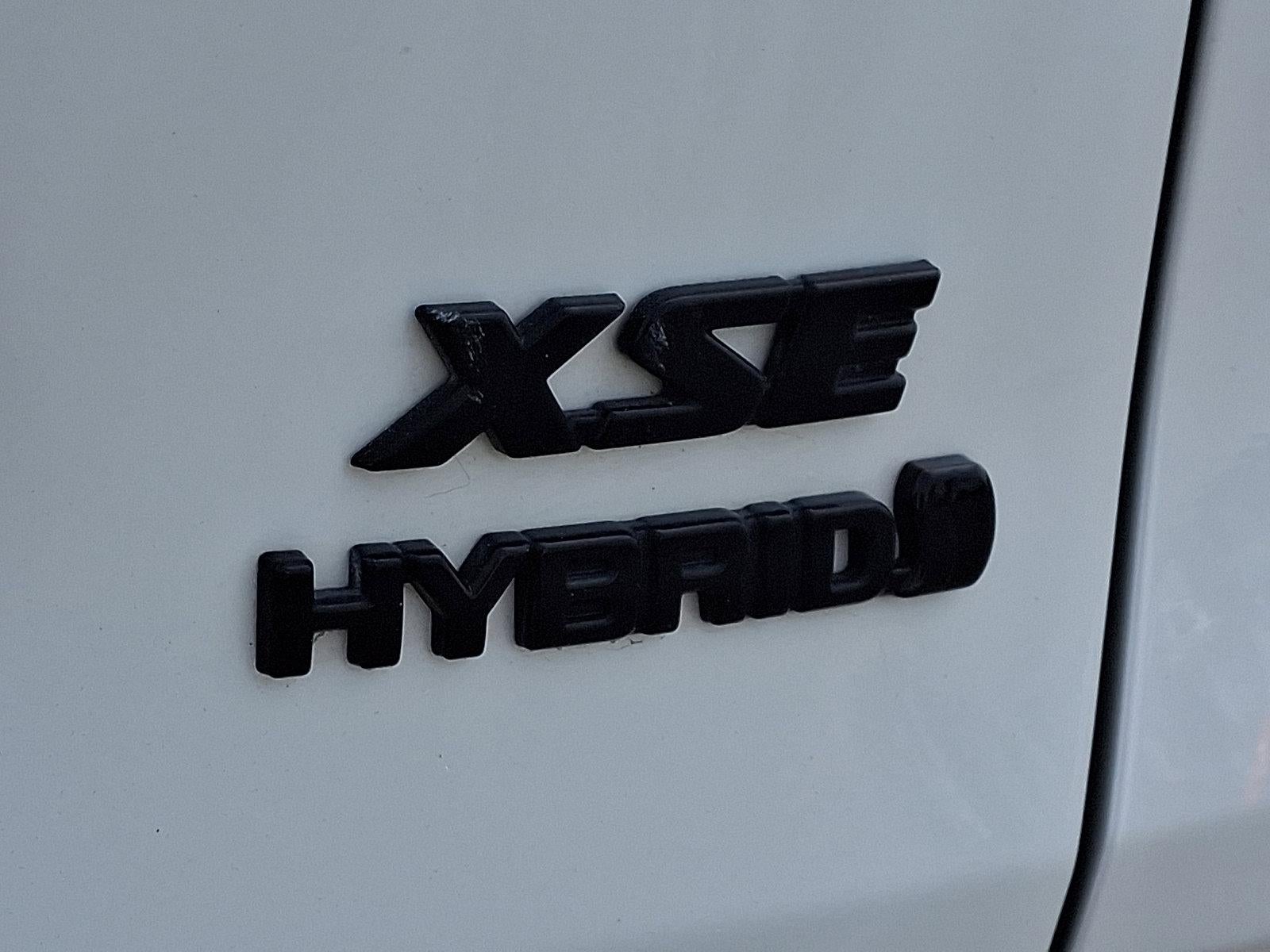 2023 Toyota RAV4 Hybrid XSE AWD (Natl)