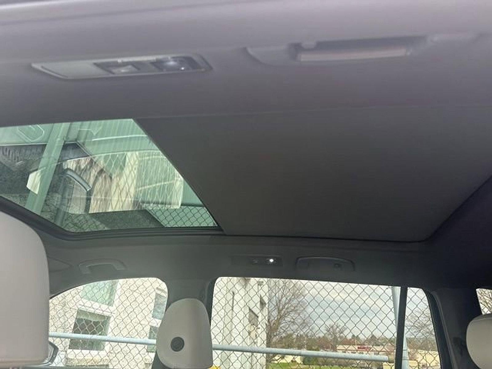 2024 Volkswagen Tiguan 2.0T SEL R-Line 4MOTION