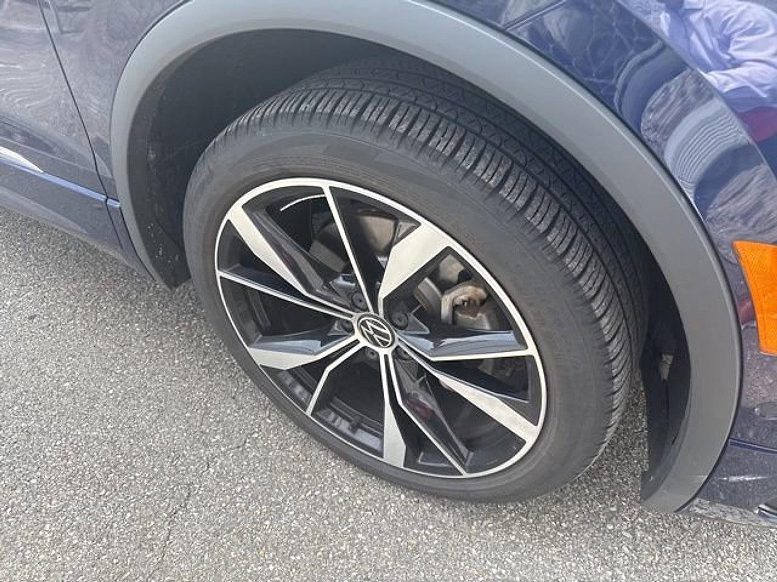 2024 Volkswagen Tiguan 2.0T SEL R-Line 4MOTION