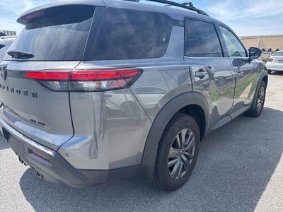 2023 Nissan Pathfinder SV 4WD