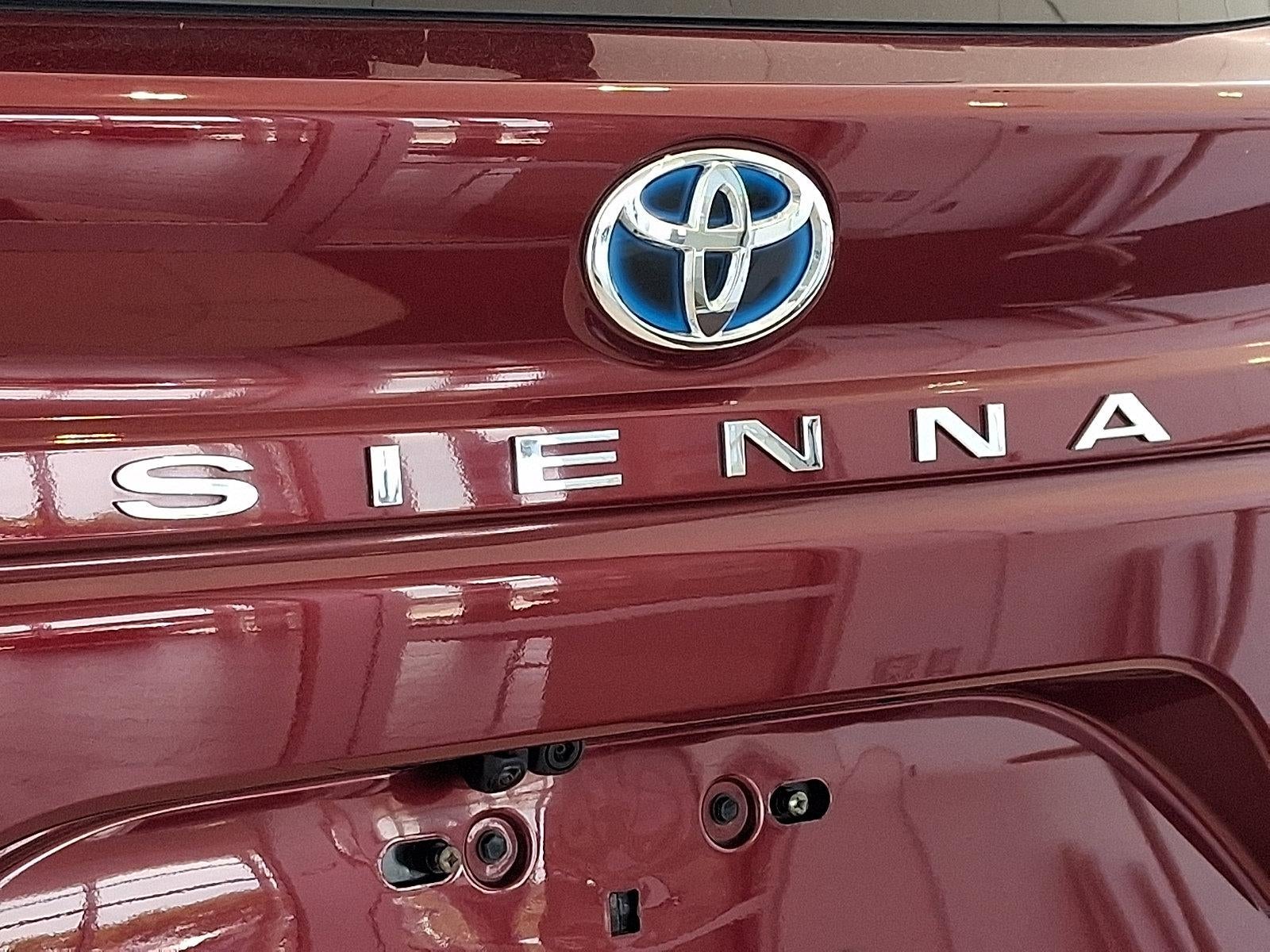 2025 Toyota Sienna Platinum AWD 7-Passenger (GS)