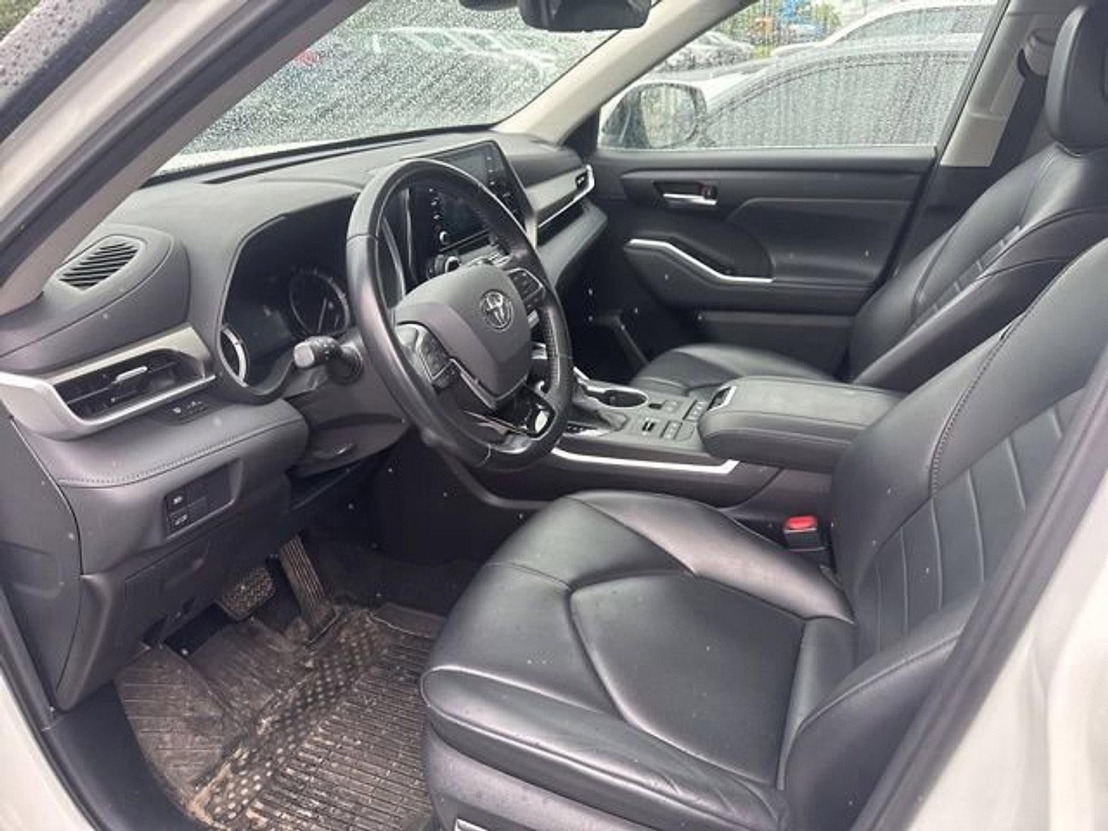 2021 Toyota Highlander XLE AWD (Natl)