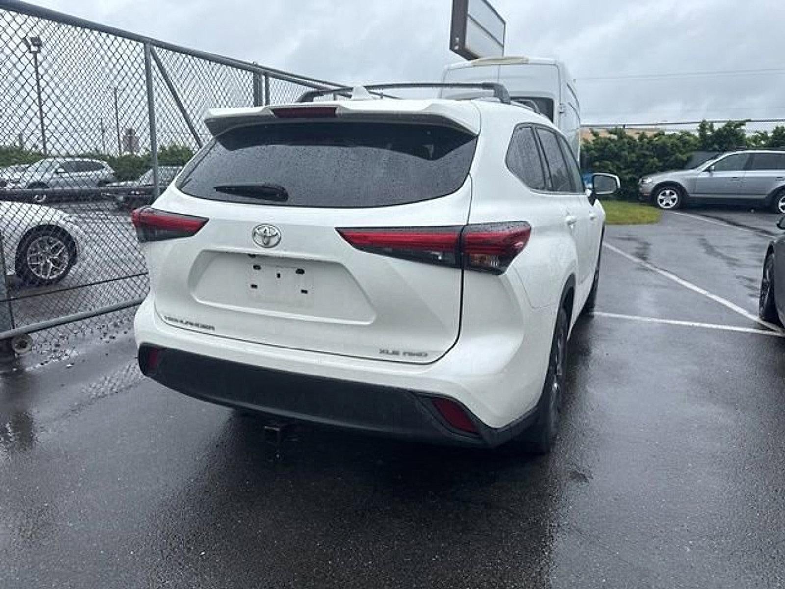 2021 Toyota Highlander XLE AWD (Natl)