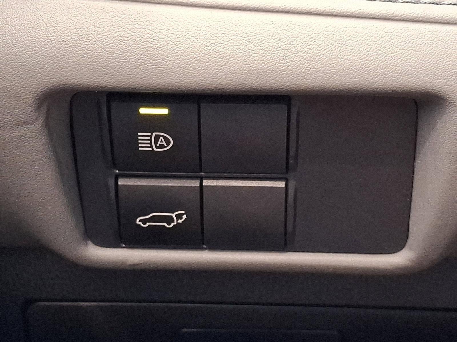 2021 Toyota Highlander XLE AWD (Natl)