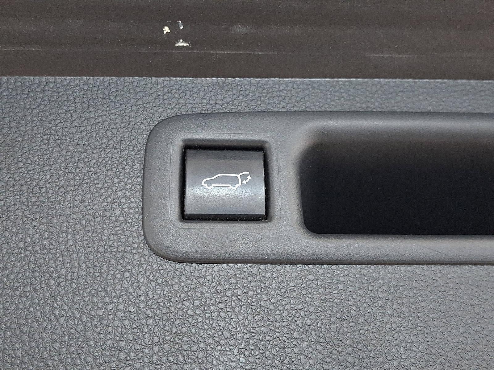 2021 Toyota Highlander XLE AWD (Natl)