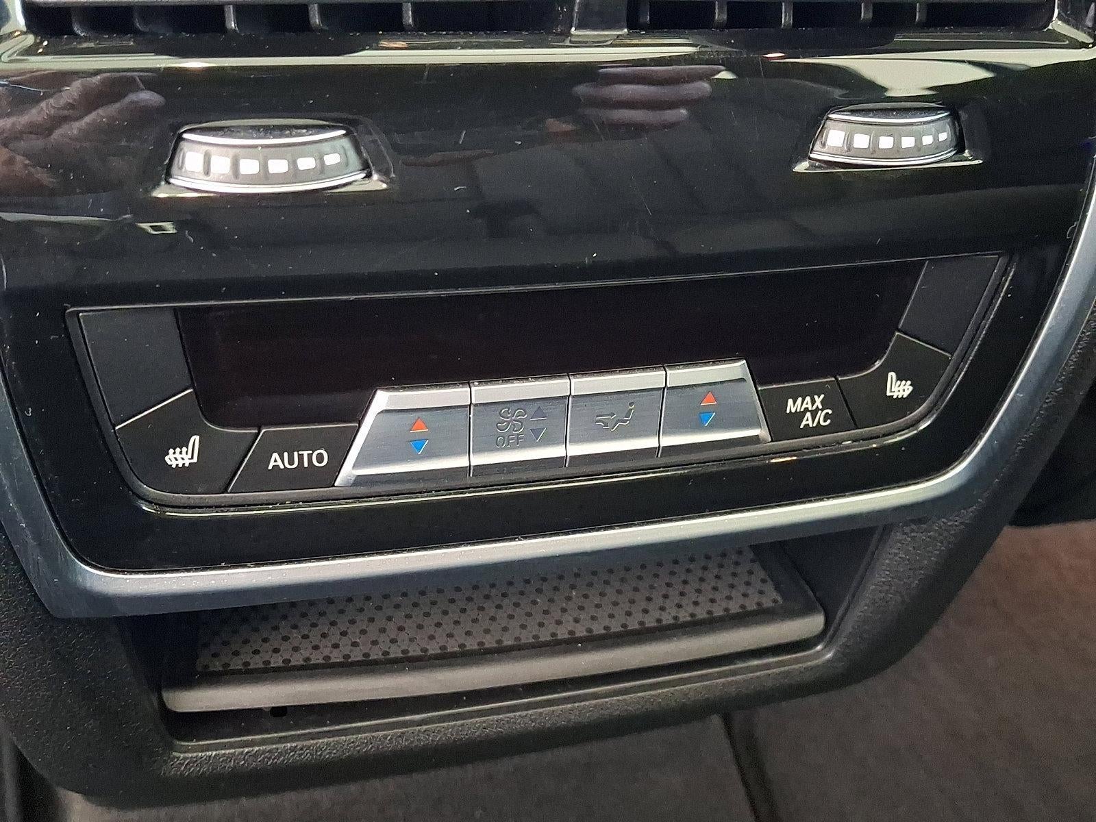 2019 BMW X7 xDrive50i Sports Activity Vehicle