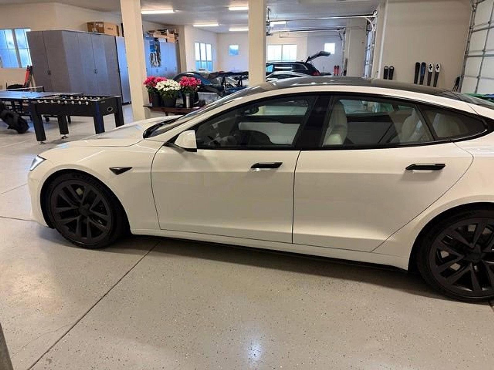 2023 Tesla Model S Plaid AWD
