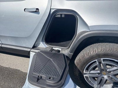 2025 Rivian R1T Adventure Dual-Motor Standard Pack