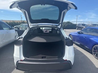 2026 Tesla Model Y RWD