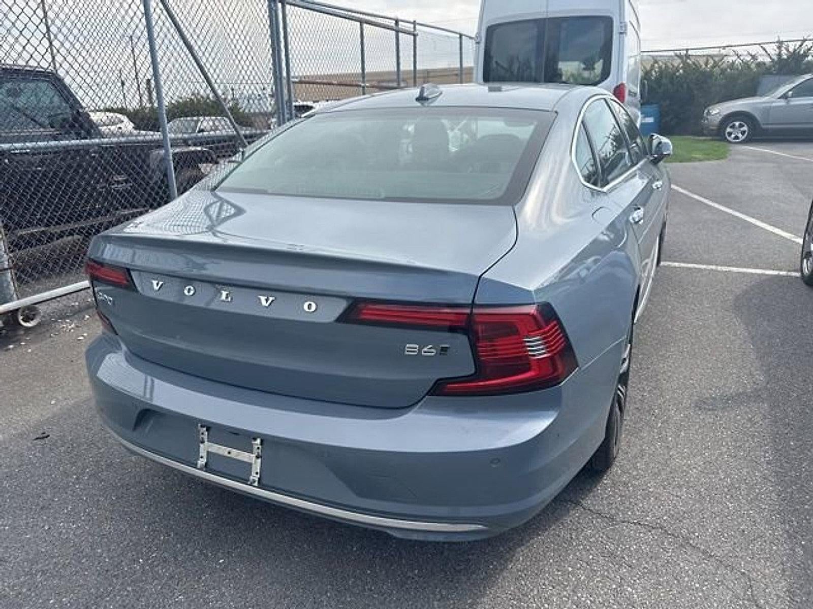 2022 Volvo S90 B6 AWD Inscription
