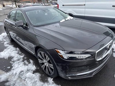 2022 Volvo S90 Recharge Plug-In Hybrid T8 eAWD PHEV R-Design Extended Range