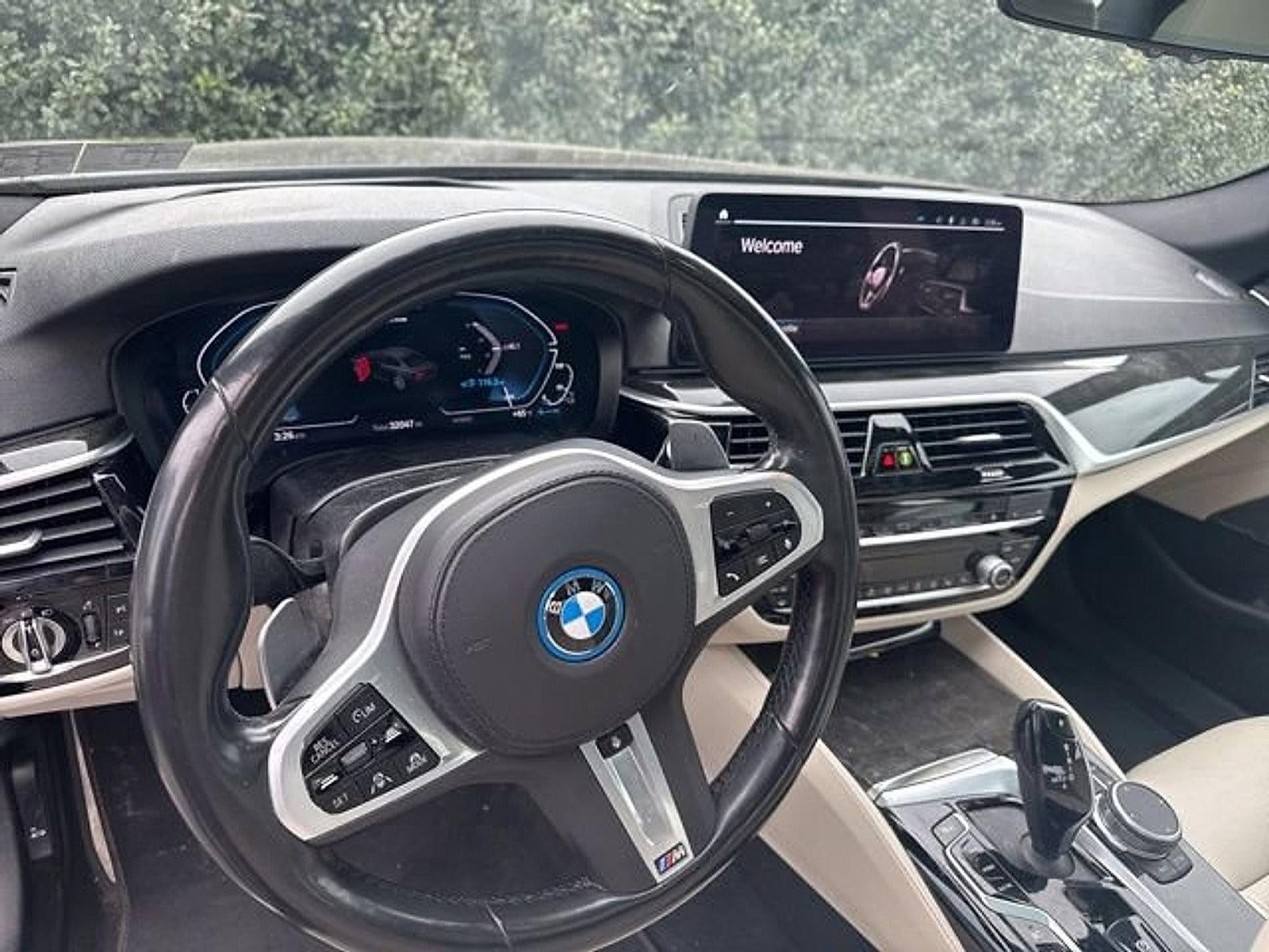 2023 BMW 530e xDrive Plug-In Hybrid