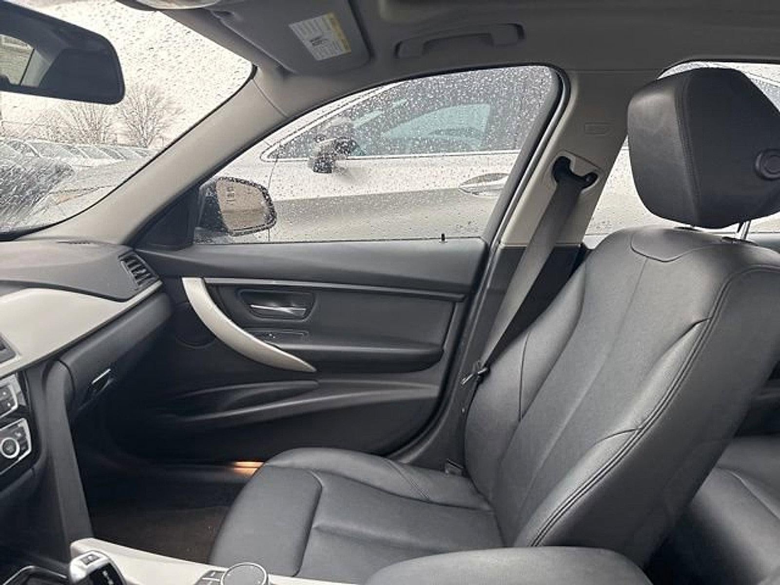 2018 BMW 320i xDrive Sedan