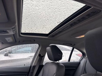 2018 BMW 320i xDrive Sedan