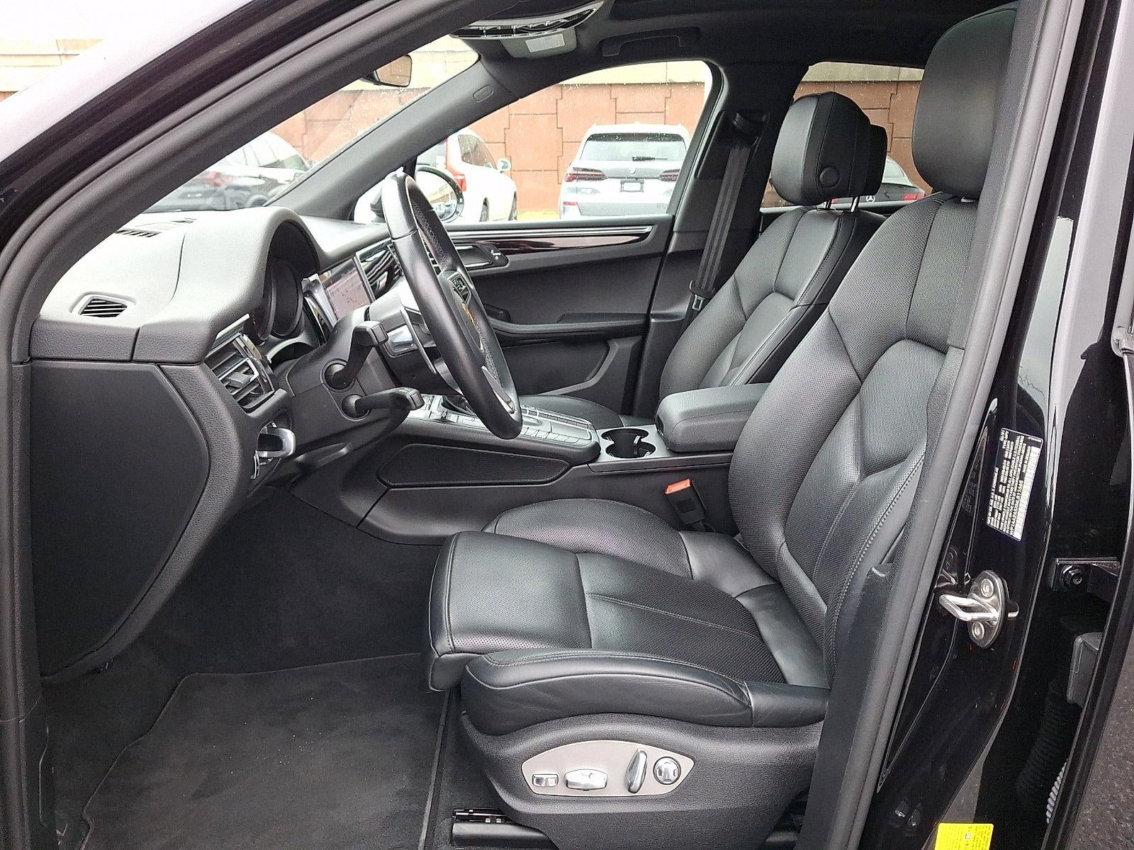 2021 Porsche Macan AWD